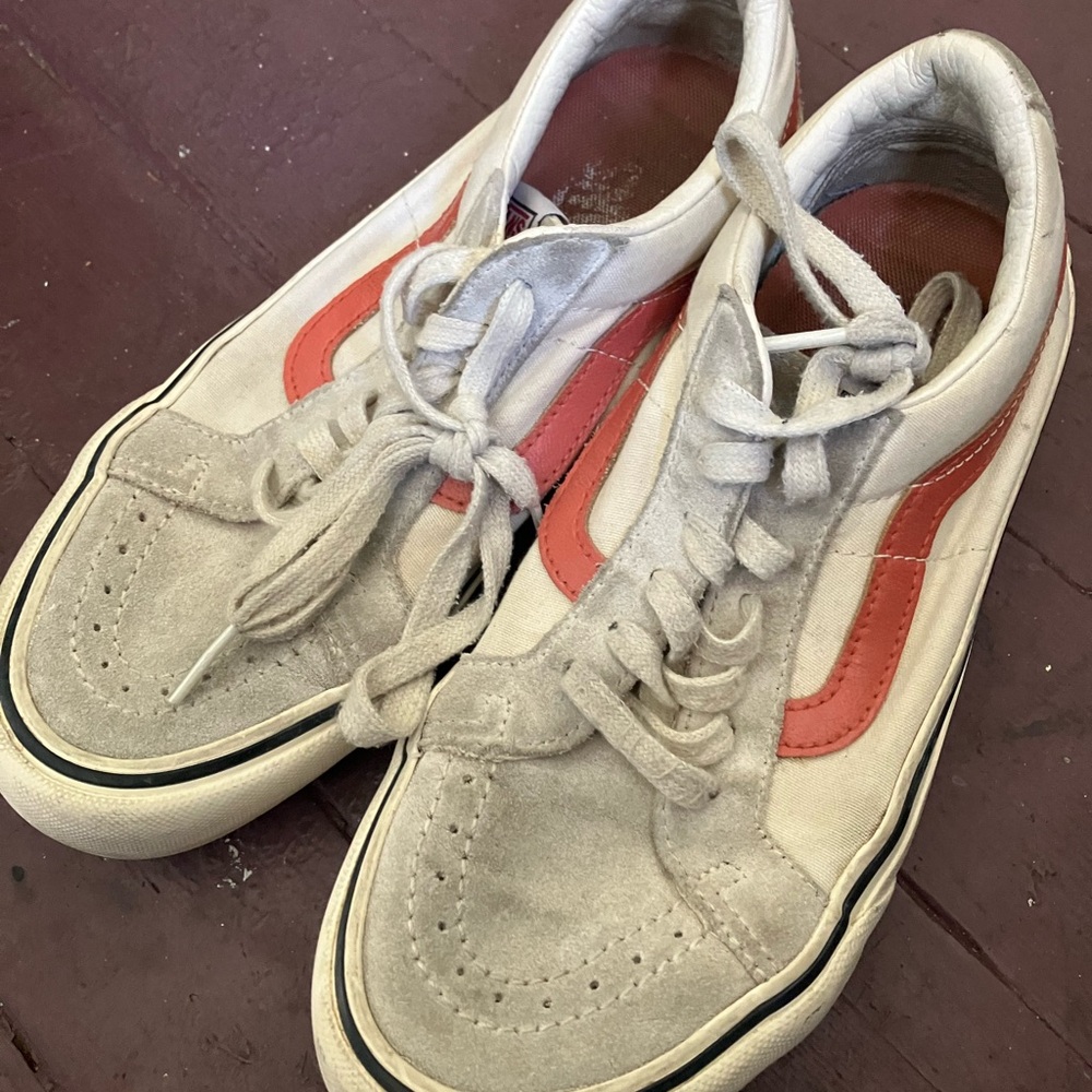 Vans Men's Cream and Red Sneakers
